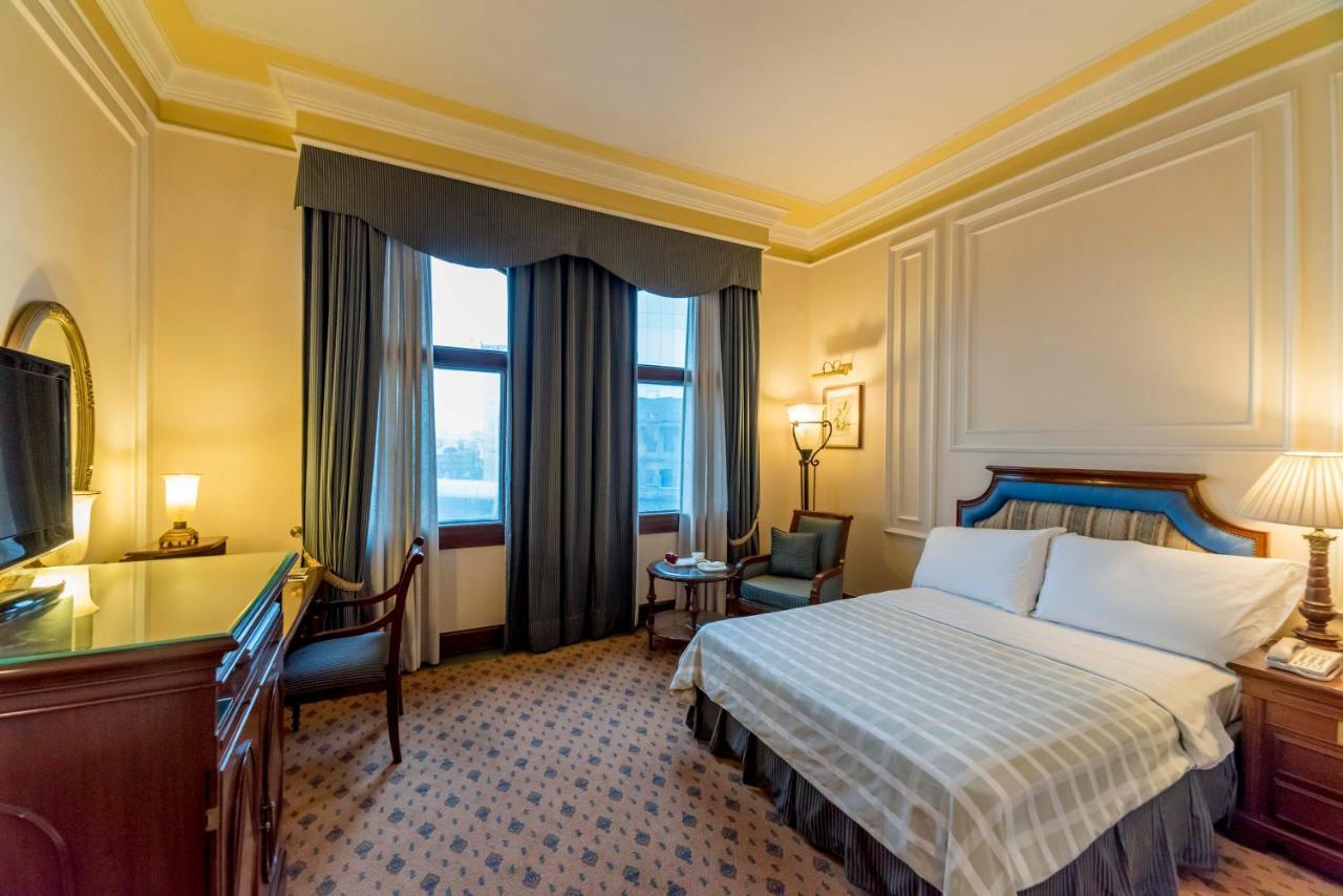 The Oberoi Grand 5* Kolkata