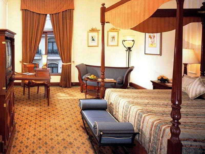 The Oberoi Grand Hotel Kolkata