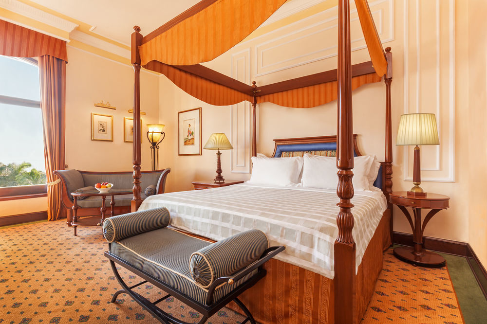 Hotel The Oberoi Grand Kolkata